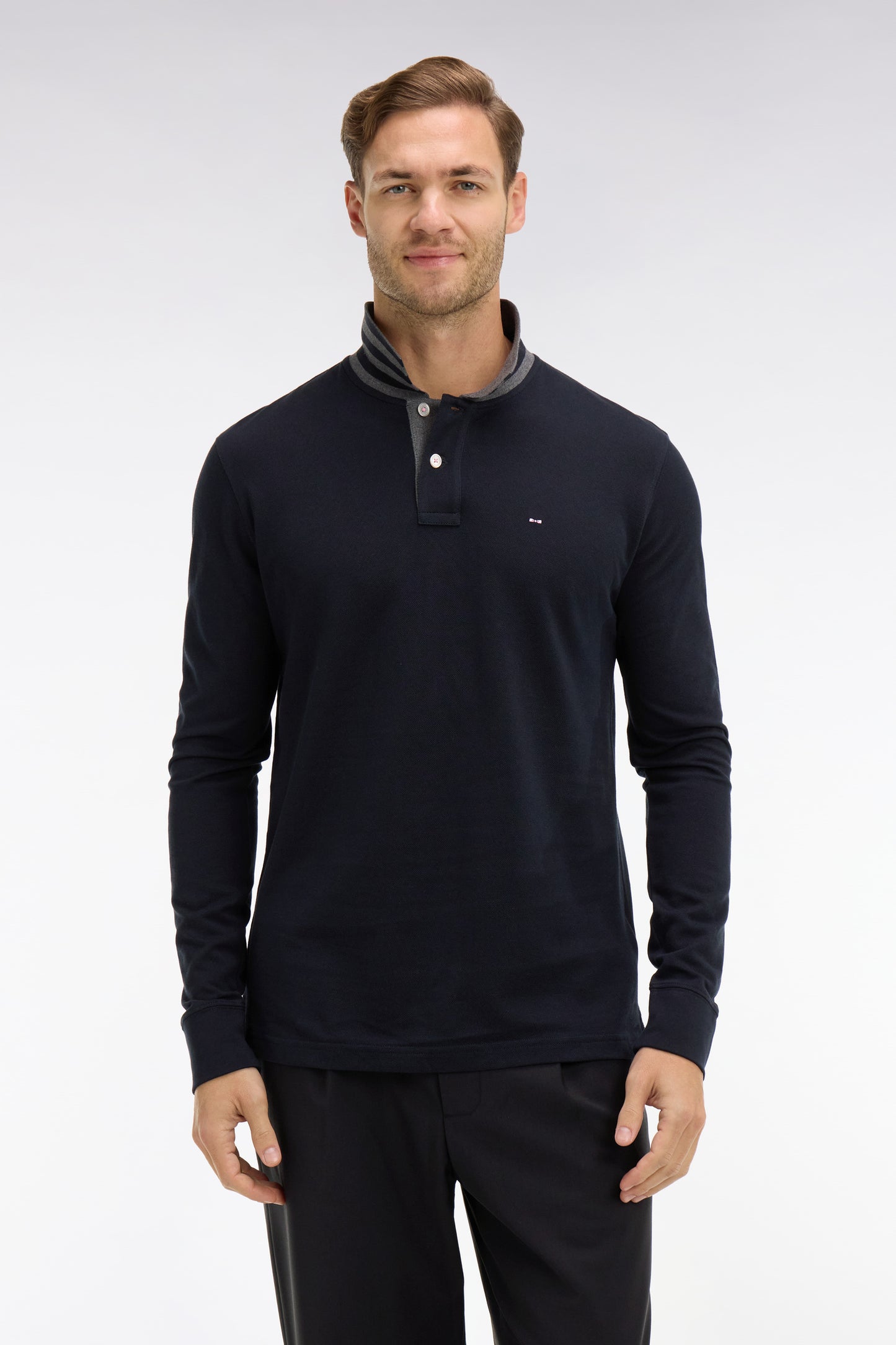 Black cotton polo with contrasting neck