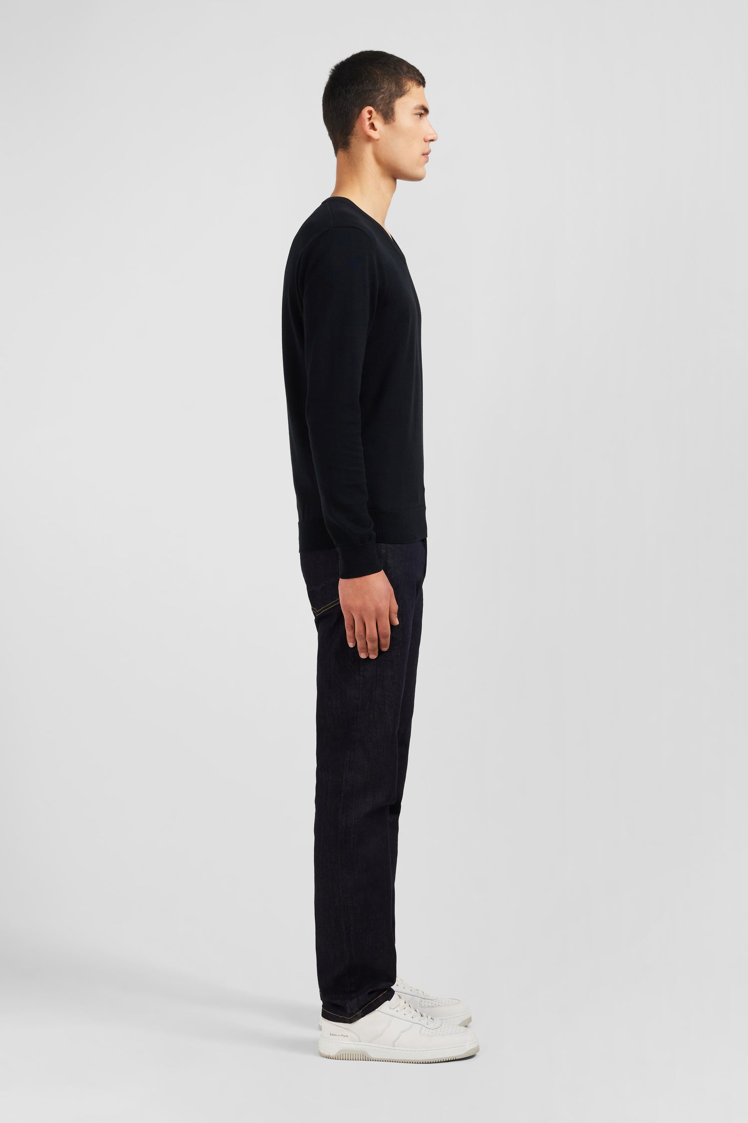 Black V-neck cotton jersey jumper