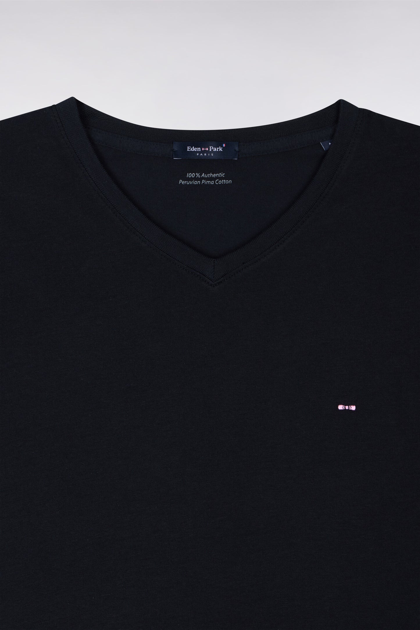 V-neck black light pima cotton t-shirt