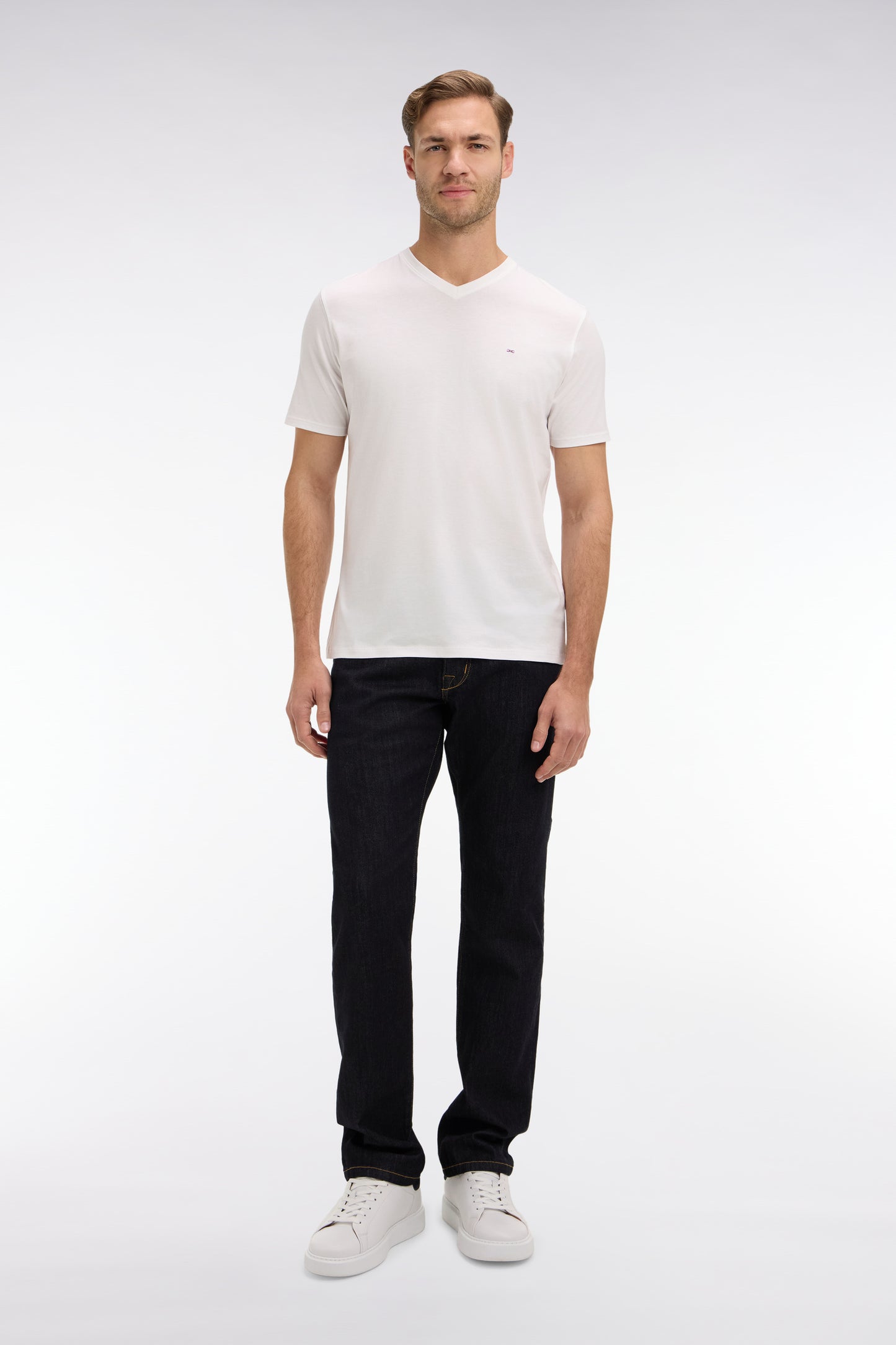 Navy blue jeans in stretch cotton