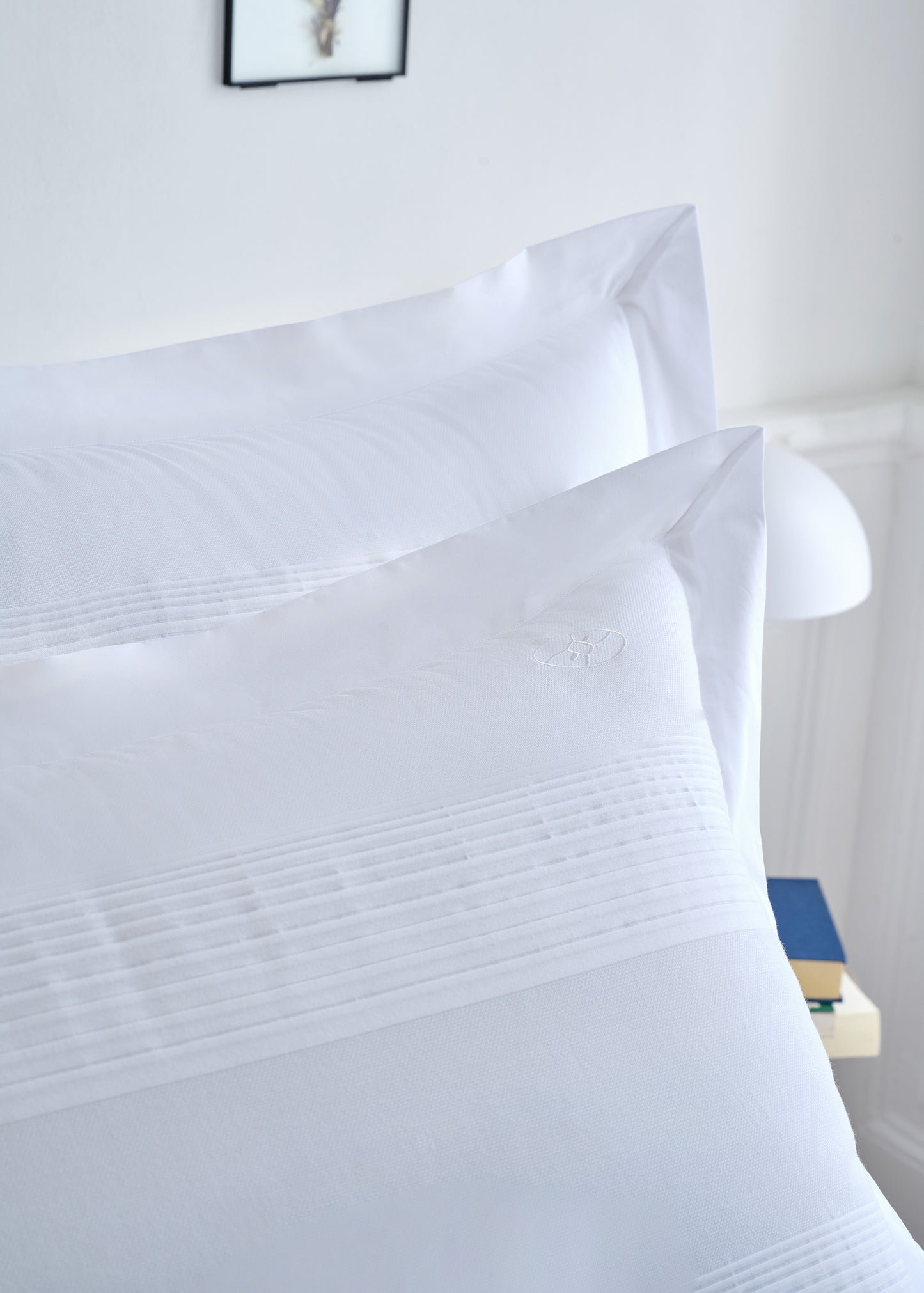 Set of square pillowcases in white cotton percale