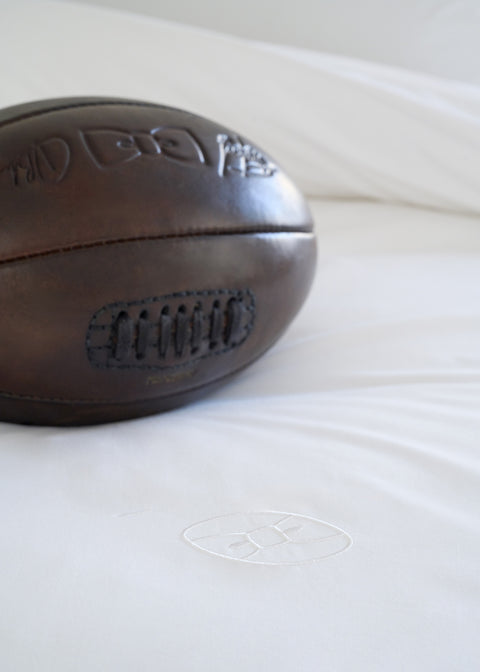 Comforter cover in white cotton percale with navy trim - Image 2