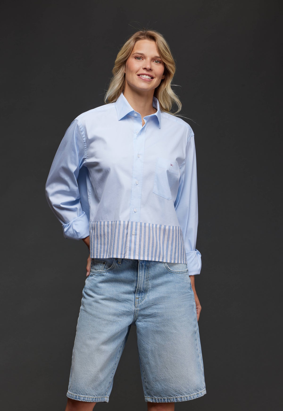Chemise en coton ciel à empiècement rayé upcyclée Pap'Atelier