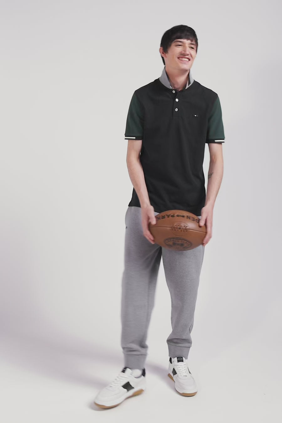 Regular green short-sleeved cotton piqué polo shirt with Eden Park jacquard collar