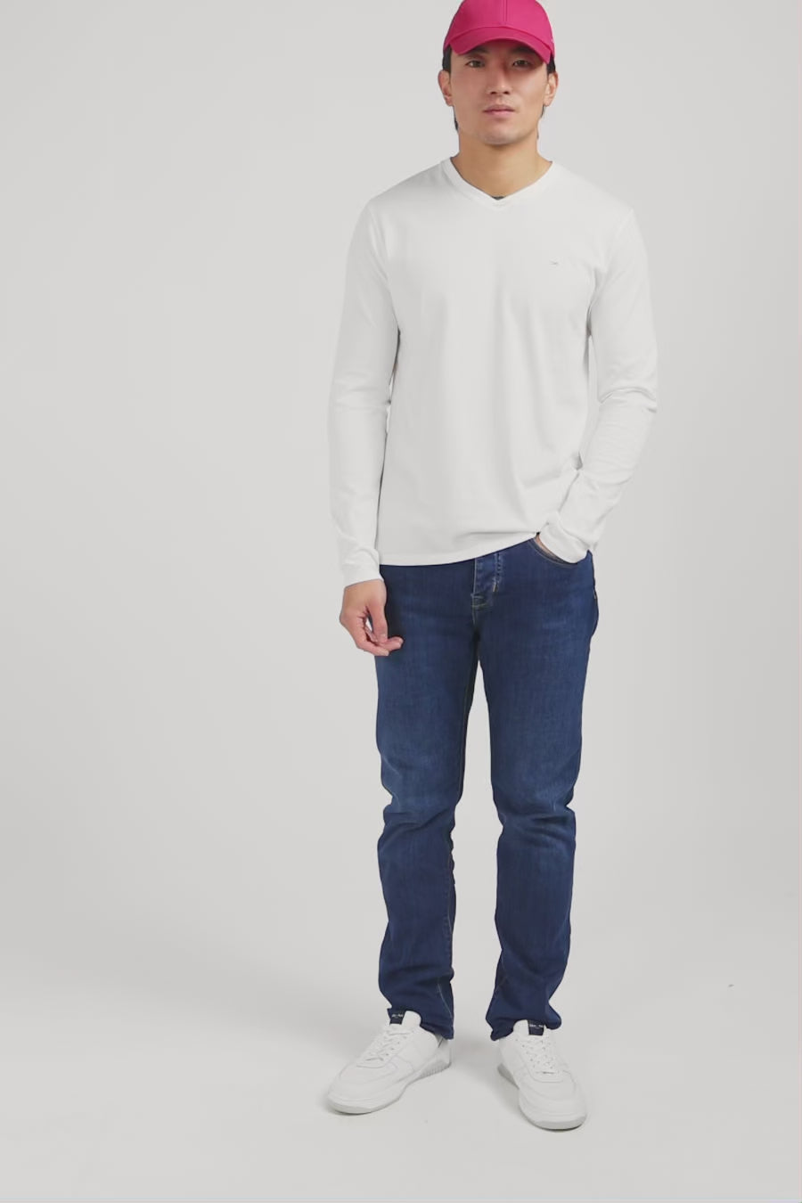 Long sleeved white V neck t-shirt