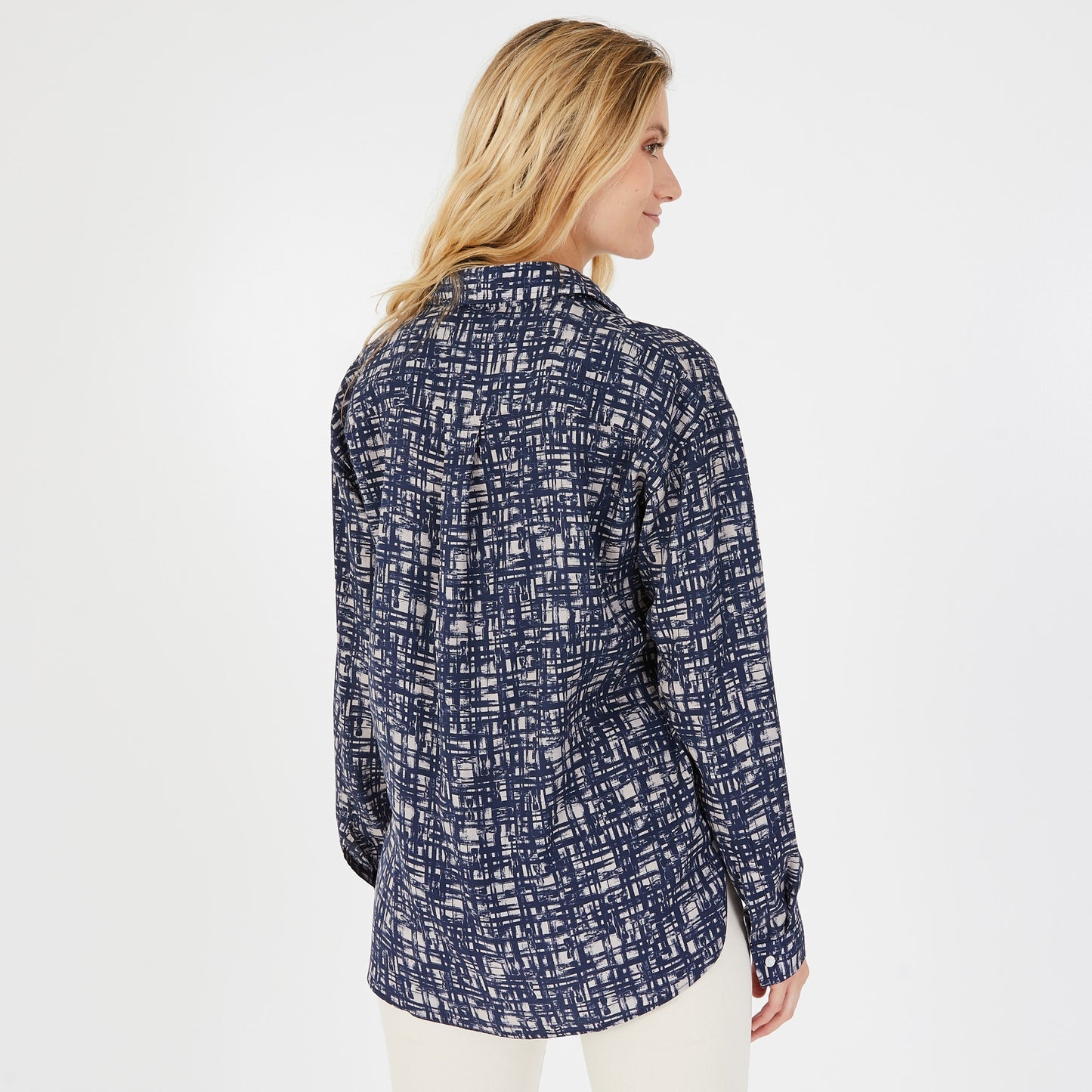 Blouse printed with lines and bow ties