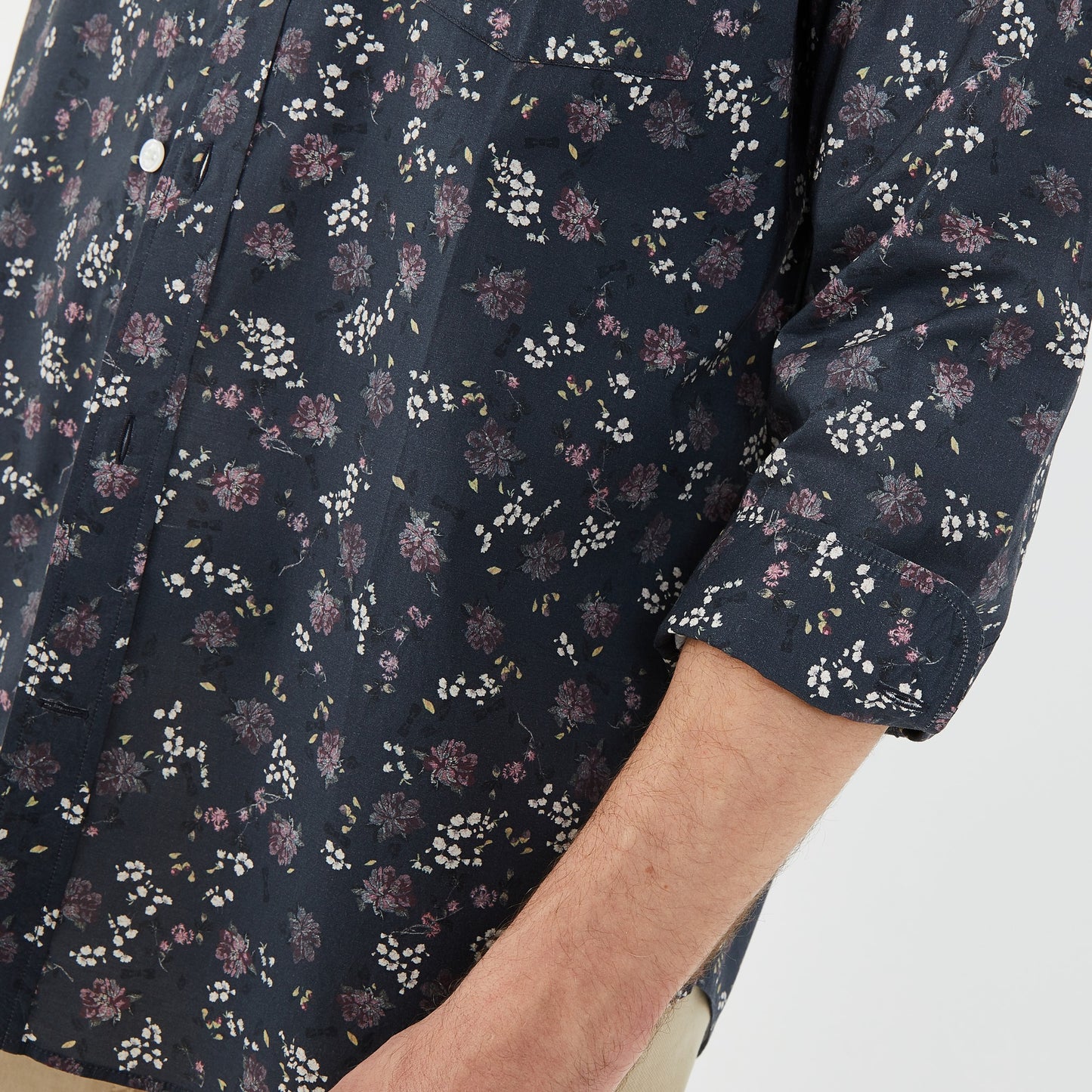 Navy blue shirt in premium cotton with floral pattern